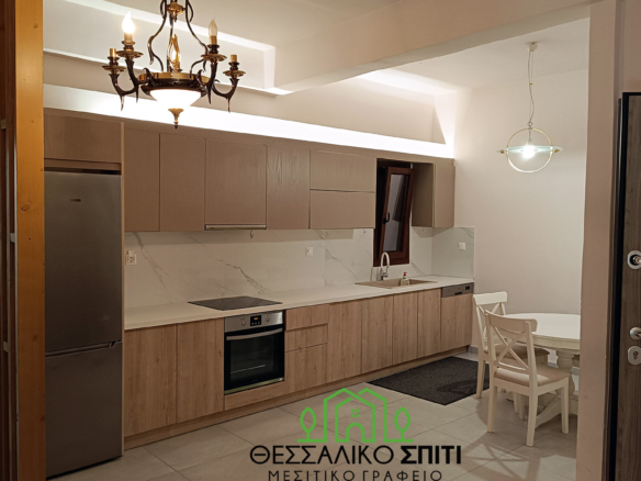Ενοικιάζεται ανακαινισμένο και επιπλωμένο διαμέρισμα 100 τ.μ στην Πύλη Τρικάλων