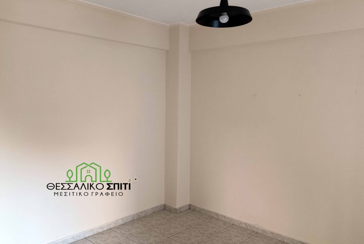 Ενοικιάζεται Διαμέρισμα 40 τ.μ στα Τρίκαλα