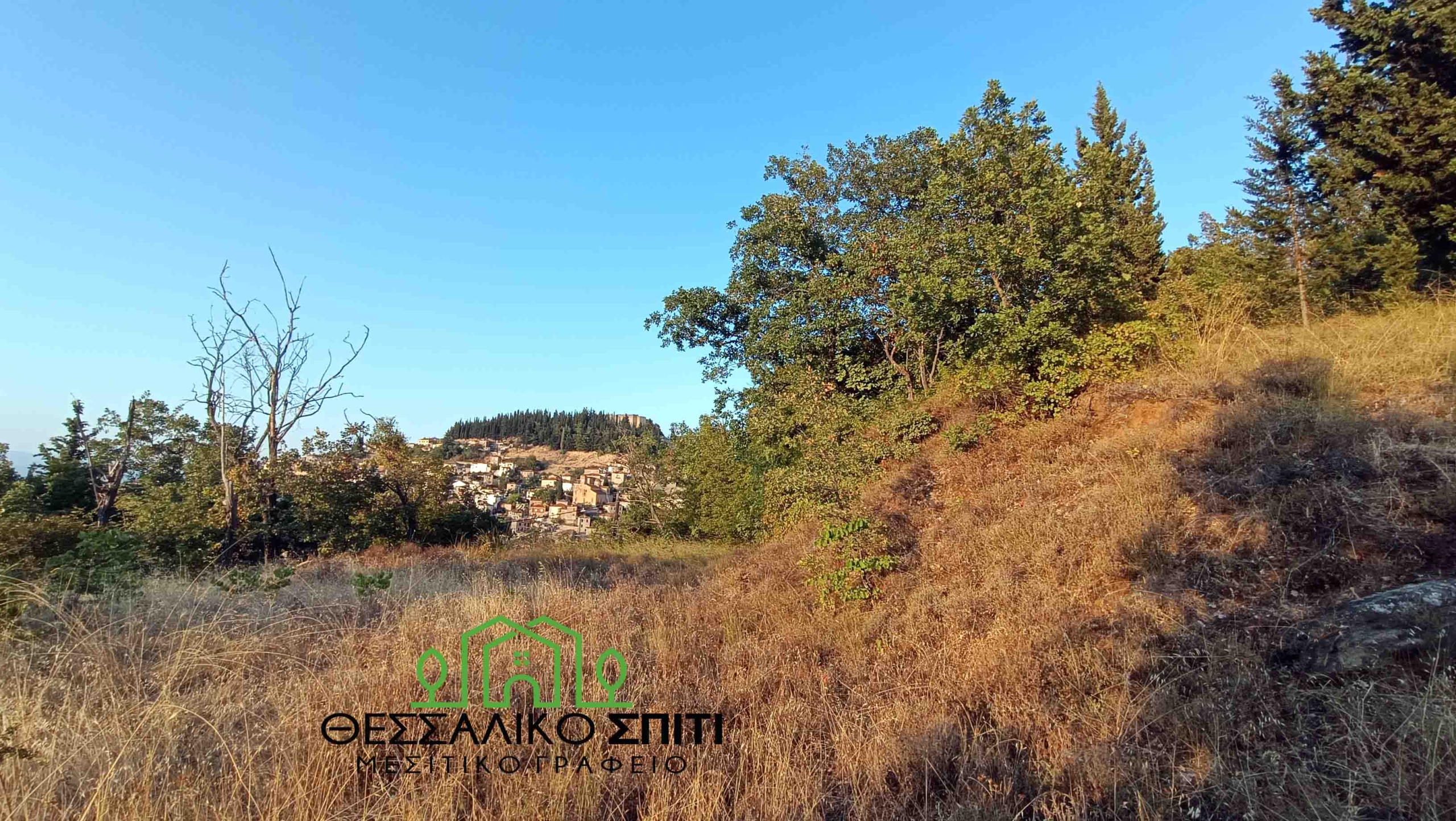 P212_01 Πωλείται οικόπεδο 1600 τ.μ στο Φανάρι με μοναδική θέα
